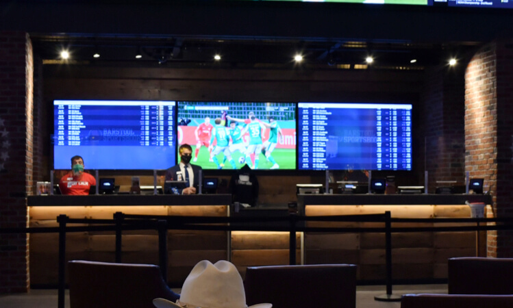 Sports Illustrated Partners with OpenBet to Launch Retail Sportsbook